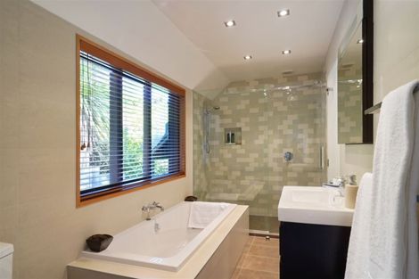 Photo of property in 292 Centaurus Road, Hillsborough, Christchurch, 8022