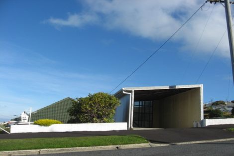 Photo of property in 163 Easther Crescent, Kew, Dunedin, 9012