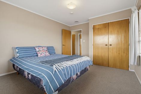 Photo of property in 1 Te Ana Place, Lynmore, Rotorua, 3010