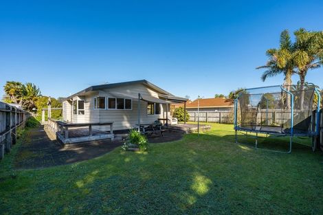 Photo of property in 24 Taksan Place, Pukete, Hamilton, 3200