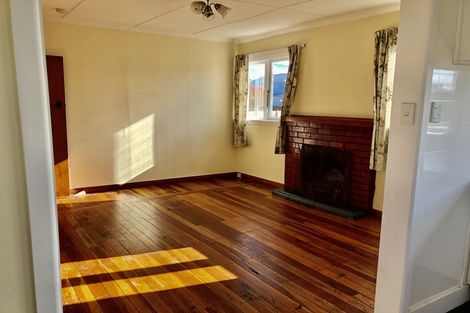 Photo of property in 2 Liddell Street, Foxton, 4814