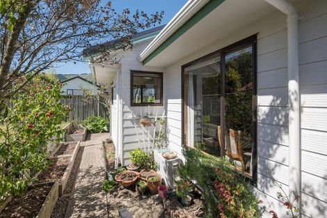 Photo of property in 1 Gardenia Place, Richmond, 7020