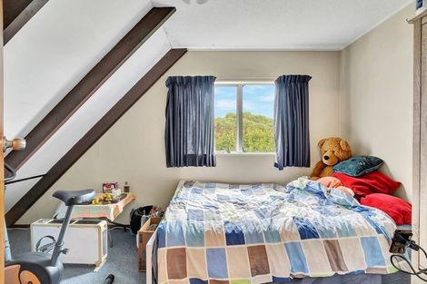 Photo of property in 1/31 Mana Avenue, Titahi Bay, Porirua, 5022