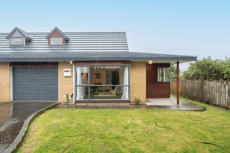 Photo of property in 55b Ranui Terrace, Tawa, Wellington, 5028