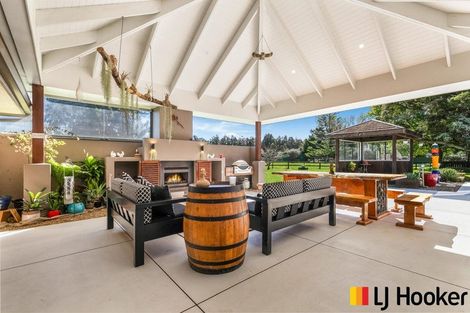 Photo of property in 89 Burnside Road, Ardmore, Papakura, 2582