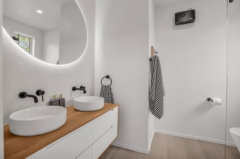 Photo of property in 14 Stuart Street, Owaka, 9535