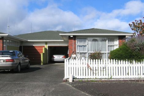 Photo of property in 10 Florence Avenue, Palmerston North, 4414
