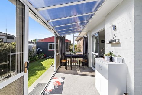 Photo of property in 19 Manchester Street, Tinwald, Ashburton, 7700