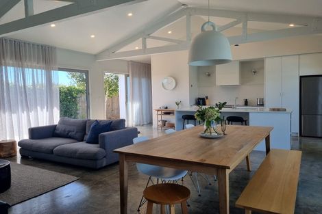 Photo of property in 20 New York Street, Martinborough, 5711