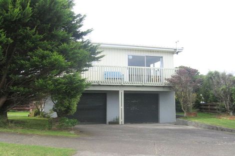 Photo of property in 268 Dowse Drive, Maungaraki, Lower Hutt, 5010