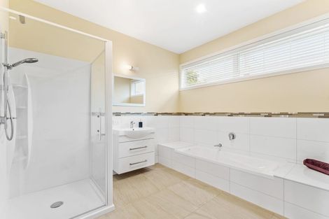 Photo of property in 28 Schooner Avenue, Snells Beach, 0920