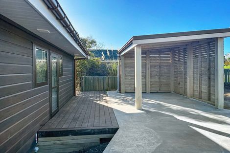 Photo of property in 17 Almora View, Ascot Park, Porirua, 5024