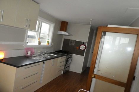 Photo of property in 15 Auburn Avenue, Upper Riccarton, Christchurch, 8041