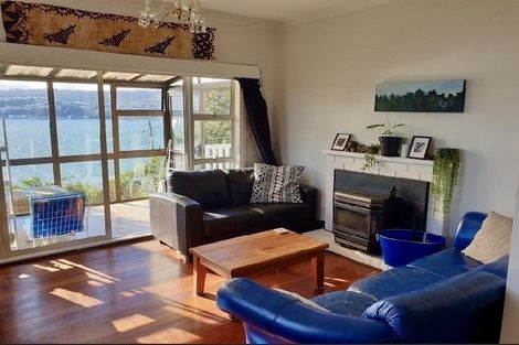 Photo of property in 56 Shelly Bay Road, Maupuia, Wellington, 6022