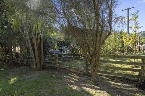 Photo of property in 3145a White Rock Road, White Rock, Martinborough, 5782