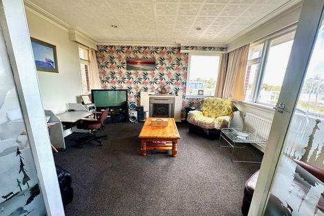 Photo of property in 30 Stamford Street, Balclutha, 9230