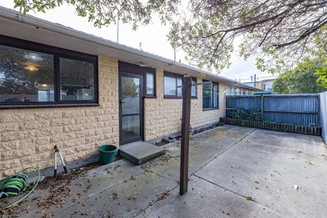 Photo of property in 2/33 Howe Street, New Brighton, Christchurch, 8083