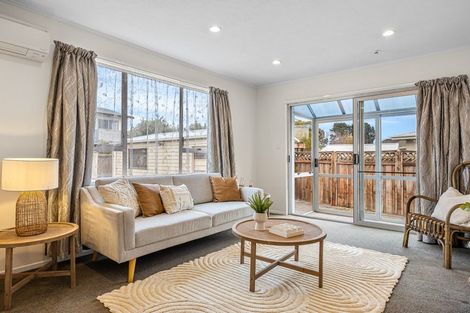 Photo of property in 18b Kuaka Crescent, Bromley, Christchurch, 8062