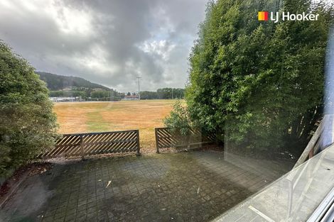 Photo of property in 111 Harbour Terrace, North Dunedin, Dunedin, 9016