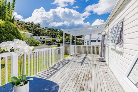 Photo of property in 23/4 Tohitapu Road, Paihia, 0200