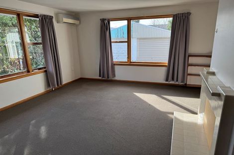 Photo of property in 2/124 Brookside Terrace, Bryndwr, Christchurch, 8053