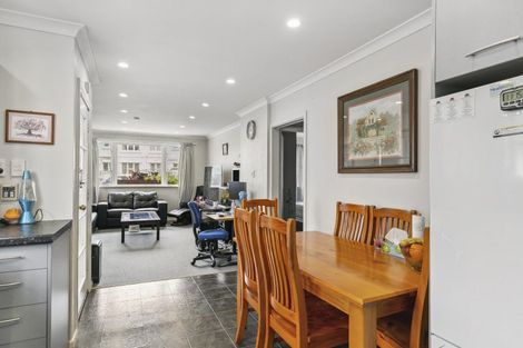 Photo of property in 5 East Street, Petone, Lower Hutt, 5012