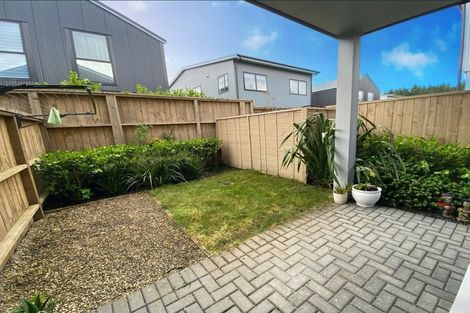 Photo of property in 29 Pukewhero Rise, Westgate, Auckland, 0614