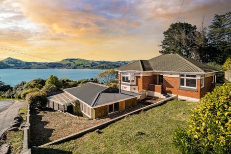 Photo of property in 42 District Road, Roseneath, Port Chalmers, 9023