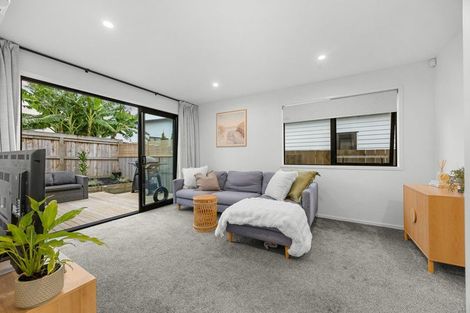 Photo of property in 7 Patrick Rice Drive, Swanson, Auckland, 0614