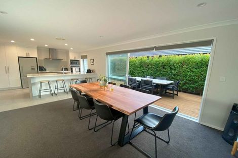 Photo of property in 9 Walnut Road, Riverhead, 0820