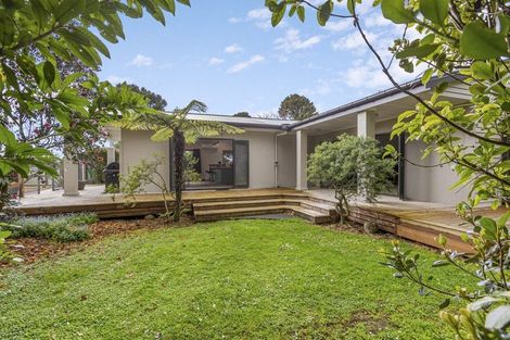 Photo of property in 300 Awai Road, Tarurutangi, New Plymouth, 4372