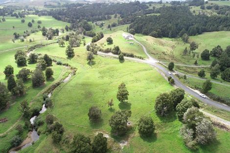 Photo of property in 818a Waimate Road North, Waimate North, Kerikeri, 0293