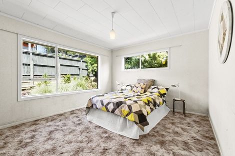 Photo of property in 24 Aberdeen Road, Campbells Bay, Auckland, 0620