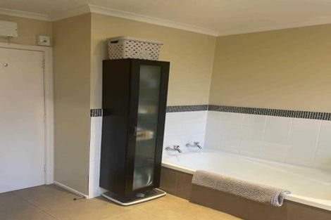 Photo of property in 22 Takiroa Street, Urenui, 4375