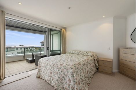 Photo of property in 314/136 Marine Parade, Mount Maunganui, 3116