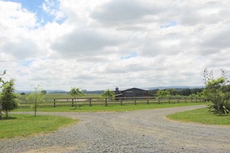 Photo of property in 160 Urquhart Road, Karaka, Papakura, 2580