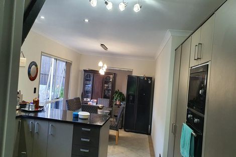 Photo of property in 76b Rathmar Drive, Manurewa, Auckland, 2105