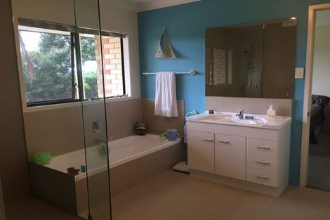 Photo of property in 16 Rarere Terrace, Kerikeri, 0230