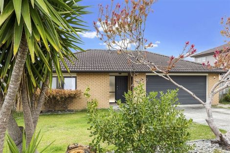 Photo of property in 37 Nicholas Gibbons Drive, Clendon Park, Auckland, 2103