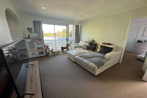 Photo of property in 56 Zita Maria Drive, Massey, Auckland, 0614