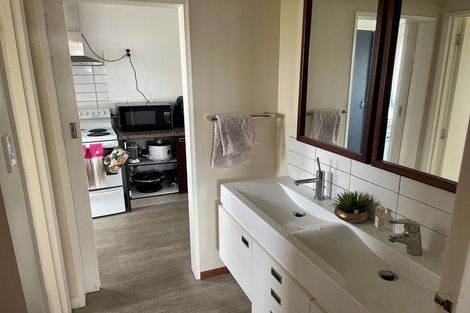 Photo of property in 2/43 Brockworth Place, Riccarton, Christchurch, 8011