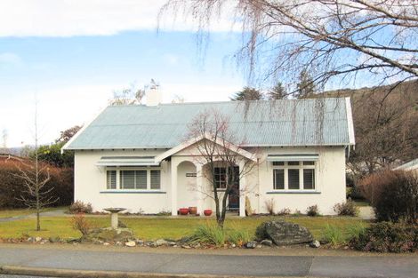 Photo of property in 53 Sunderland Street, Clyde, 9330