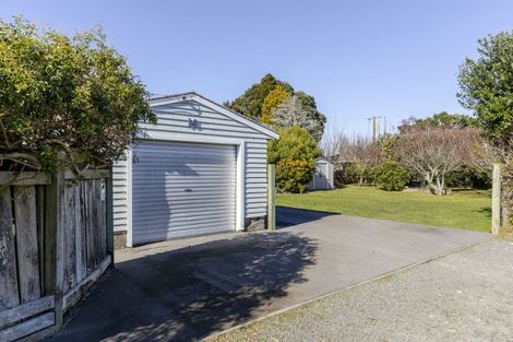 Photo of property in 14 Carthew Street, Okato, 4335