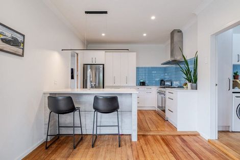 Photo of property in 48 Miro Street, Takaro, Palmerston North, 4410