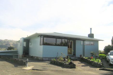 Photo of property in 52 Ernest Street, Ranui, Porirua, 5024