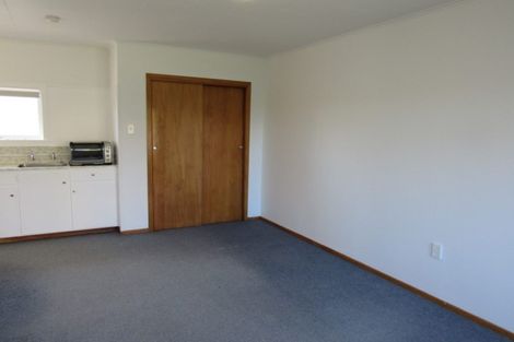 Photo of property in 25 Fulford Street, New Plymouth, 4310