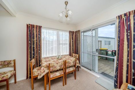 Photo of property in 93a Tukapa Street, Westown, New Plymouth, 4310