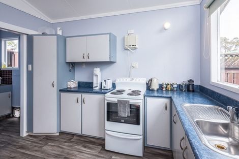 Photo of property in 10b Cypress Grove, Paraparaumu, 5032