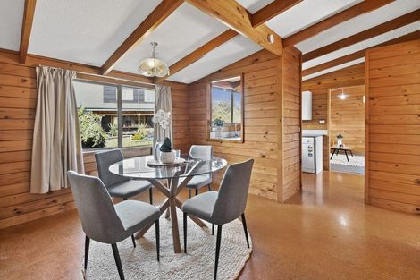 Photo of property in 2/20 Saint Annes Crescent, Wattle Downs, Auckland, 2103