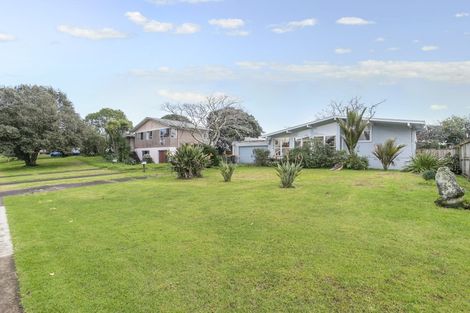Photo of property in 54 Ambury Road, Mangere Bridge, Auckland, 2022